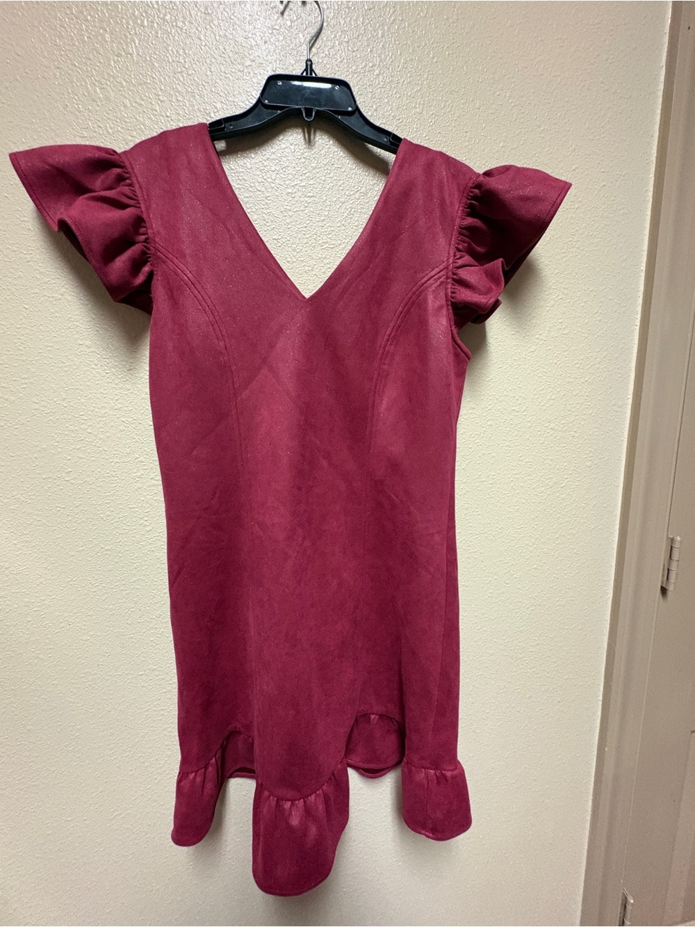 Women's V-Neck Ruffled Sleeve Dress in Burgundy